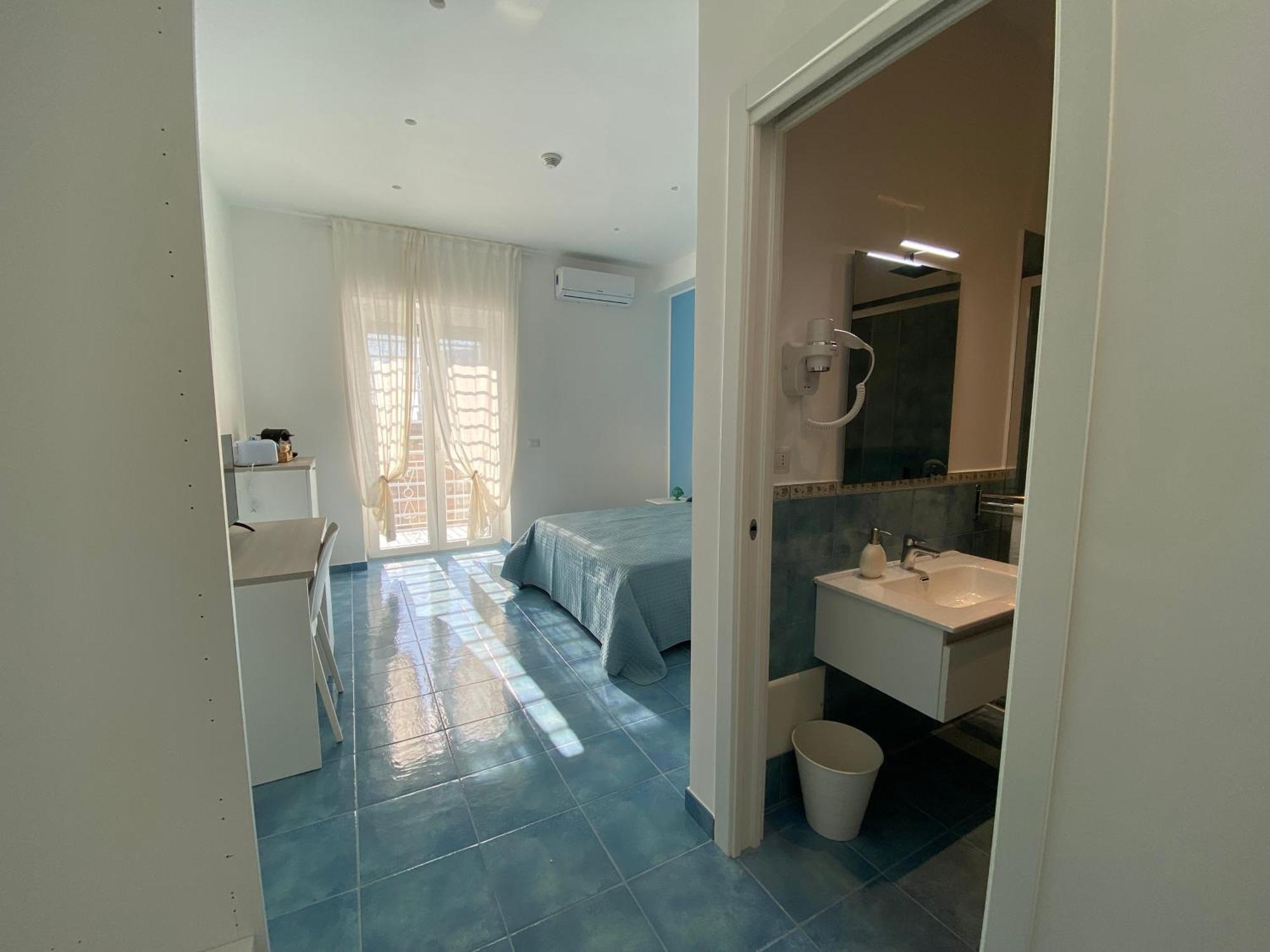 לינה וארוחת בוקר טורה אנונציאטה Casa Emy מראה חיצוני תמונה